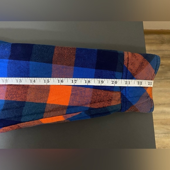 The North Face Reversible Plaid Jacket Size M Blue Shacket Quilted Flannel Coat - Picture 12 of 16